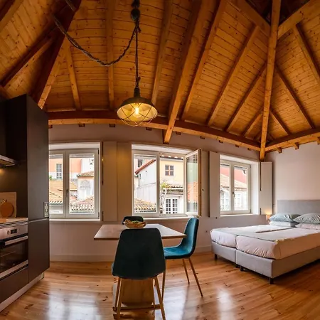 アパート Apartment Studio @ Rua Das Flores - Porto Downtown
